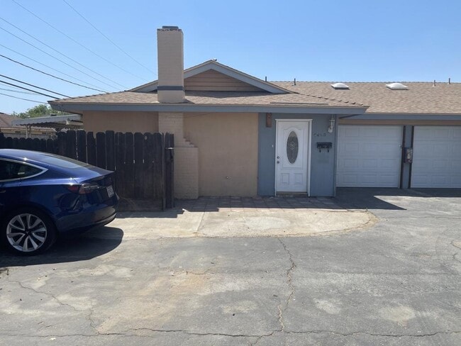 property at 4440 E Dakota Ave