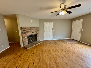 1297 N Boxley Ave in Fayetteville, AR - Building Photo - Building Photo