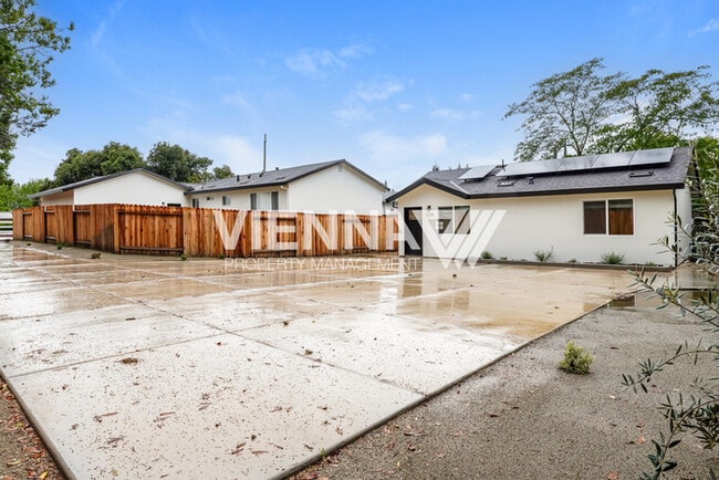 5249 Olive Ranch Rd in Granite Bay, CA - Building Photo - Building Photo