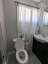 143 London St, Unit 2 in Boston, MA - Building Photo - Building Photo