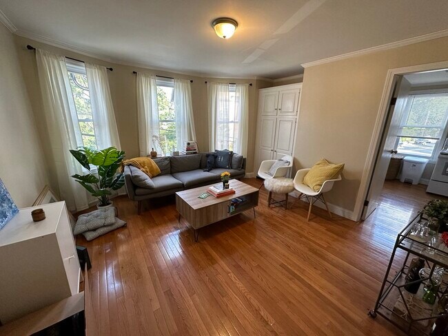 438 Washington St in Boston, MA - Building Photo - Building Photo