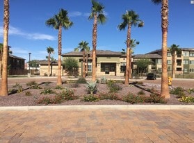 Altair Apartments in Peoria, AZ - Building Photo