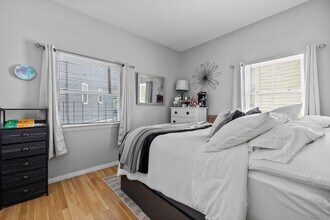 34 Edison Green in Boston, MA - Building Photo - Building Photo