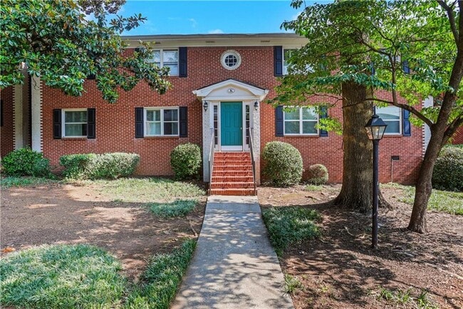 property at 4282 Roswell Rd