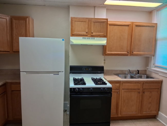 433 Maplewood Ave in Ambridge, PA - Foto de edificio - Building Photo