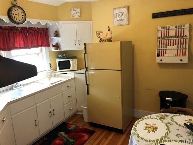 property at 167 E Genesee St