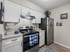 The Park at Potenza in Jacksonville, FL - Building Photo - Building Photo