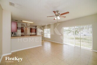 660 Floridian Dr in Kissimmee, FL - Building Photo - Building Photo