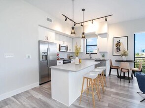 1301 Alpha St in West Palm Beach, FL - Building Photo - Building Photo