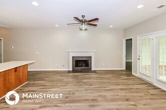 2048 Fairbank Cir in Chelsea, AL - Building Photo - Building Photo