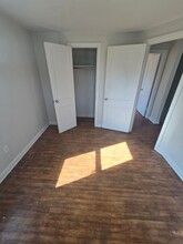 2703-2705-2705 Eakin Rd in Columbus, OH - Building Photo - Building Photo