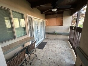 1150 N Gem St in Tulare, CA - Building Photo - Building Photo