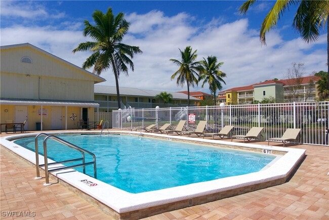 property at 4603 Bayshore Dr