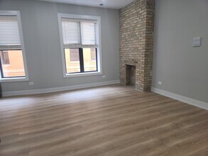 440 W Belden Ave, Unit 2 in Chicago, IL - Building Photo - Building Photo