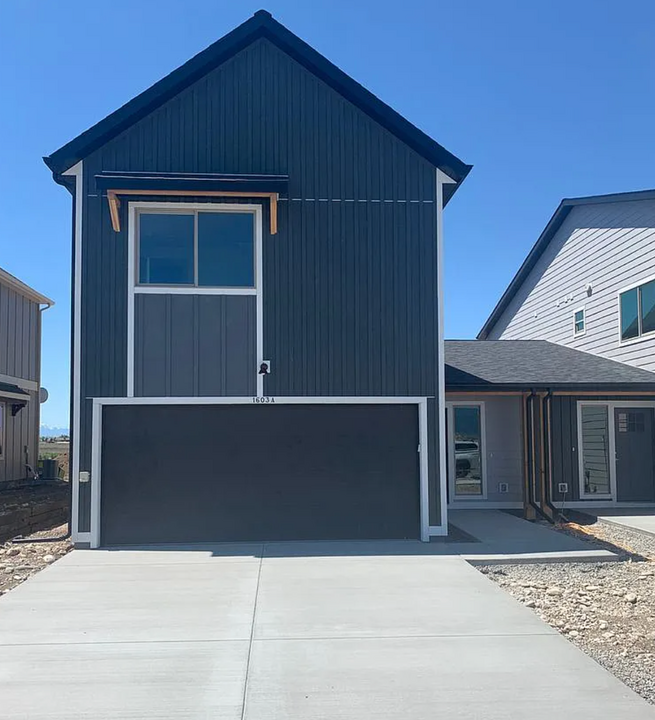 1603 Westwood Cir in Belgrade, MT - Building Photo