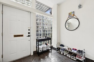 37 Queensberry St in Boston, MA - Building Photo - Building Photo