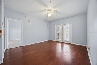 14353 Fredricksburg Dr, Unit 907 in Orlando, FL - Foto de edificio - Building Photo