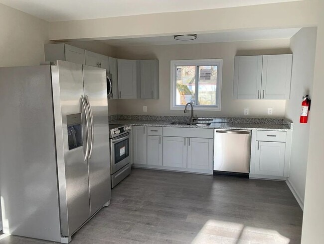 6906 Wild Turkey Dr in Spotsylvania, VA - Foto de edificio - Building Photo