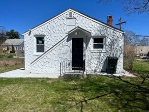 540 Vauxhall St in New London, CT - Building Photo - Building Photo