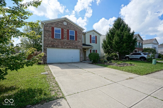 10155 Holly Berry Cir in Fishers, IN - Building Photo - Building Photo