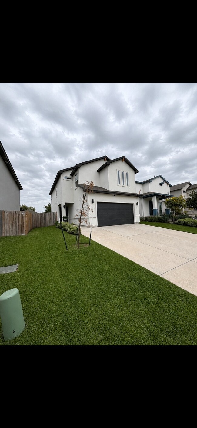 property at 4225 Gavilan Dr
