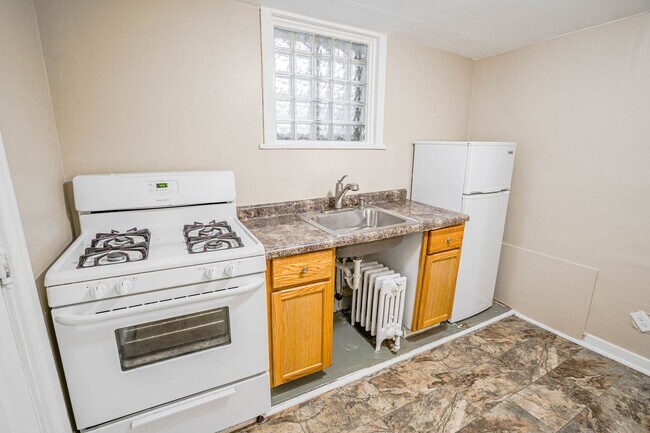 232 Aurora Ave in St. Paul, MN - Building Photo - Building Photo