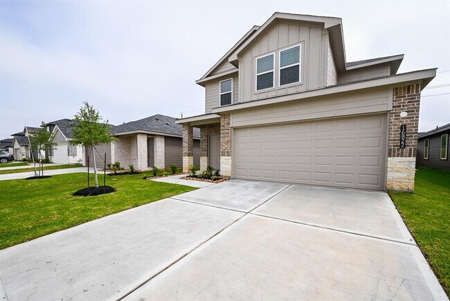 16822 Paintbrush Holw Ln in Houston, TX - Building Photo - Building Photo