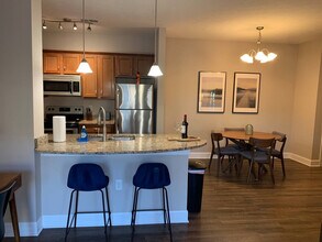 855 Chillingham Dr in Westerville, OH - Building Photo - Building Photo