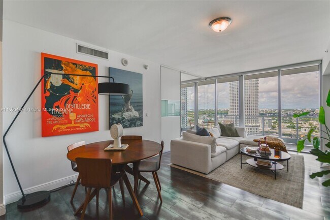 property at 92 SW 3rd St