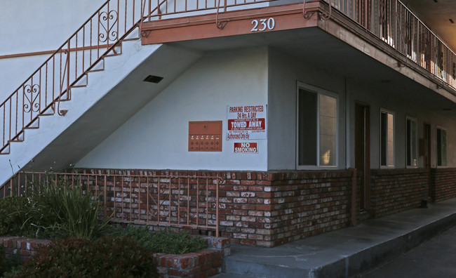 230 Josefa St in San Jose, CA - Foto de edificio - Building Photo