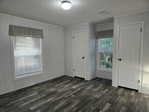 3035 66th Ave N in St. Petersburg, FL - Building Photo - Building Photo