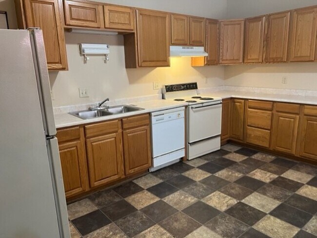 324 Village St in Hamilton, OH - Building Photo - Building Photo