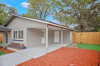 237 N Bowlan St in Jacksonville, FL - Building Photo - Building Photo