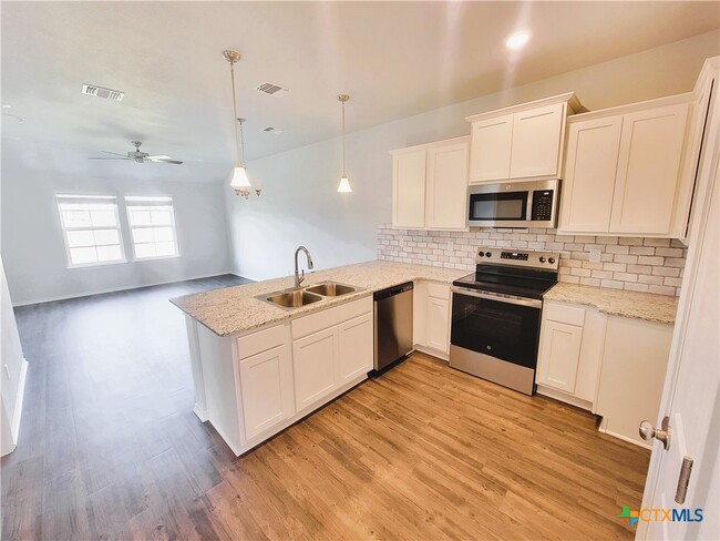 property at 1219 LEXINGTON Dr