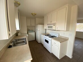 61923 Plaza Rd in Joshua Tree, CA - Building Photo - Building Photo