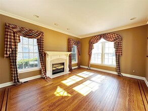 17 Arlington Rd in Scarsdale, NY - Foto de edificio - Building Photo