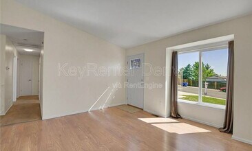 7421 Harlan Way in Arvada, CO - Building Photo - Building Photo