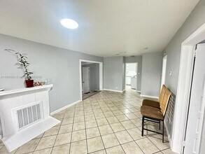 1721 McKinley St in Hollywood, FL - Building Photo - Building Photo