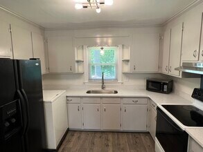 1216 York St in Rocky Mount, NC - Building Photo - Building Photo