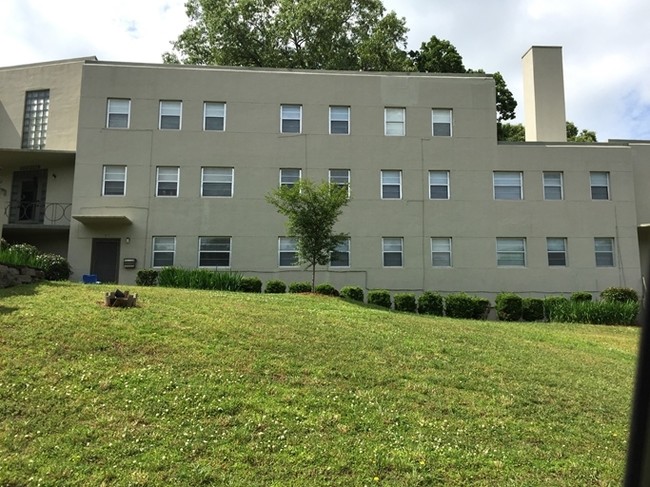 LaGarde Towers in Anniston, AL - Building Photo - Building Photo