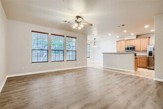 21227 Coral Spur in San Antonio, TX - Building Photo - Building Photo