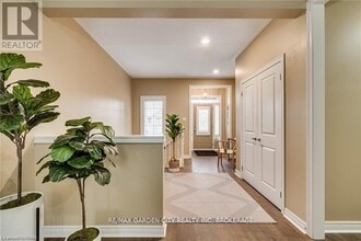 221 Shoreview Dr in Welland, ON - Building Photo - Building Photo