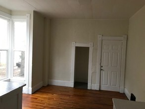 1231 Terrace St-Unit -2 in Muskegon, MI - Building Photo - Building Photo