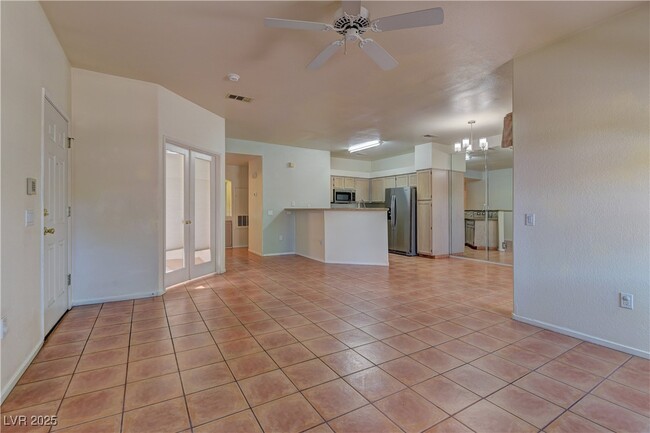 5415 W Harmon Ave