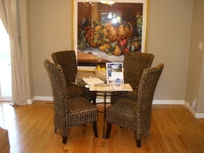 12116 SE 71st Pl in Newcastle, WA - Building Photo - Building Photo