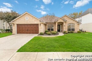 18915 Surrey Wood in San Antonio, TX - Building Photo