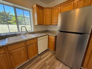 3913 Prospect Ave, Unit B in Culver City, CA - Foto de edificio - Building Photo