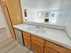 15507 Moorpark St in Los Angeles, CA - Building Photo - Building Photo