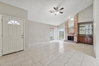 10738 Staghill Dr in Houston, TX - Building Photo - Building Photo