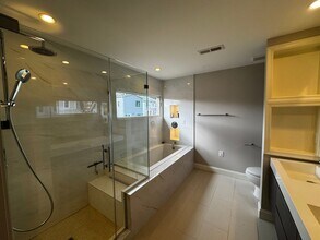 513 Whittier St NW in Washington, DC - Foto de edificio - Building Photo